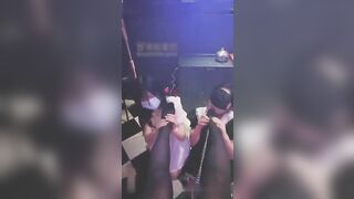 KTV调狗