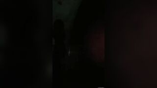 场面淫乱KTV多人跪地插嘴后入