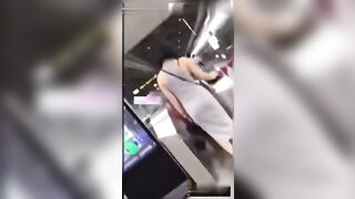 6部顶臀全集眼镜少妇欲拒还迎闭眼享受
